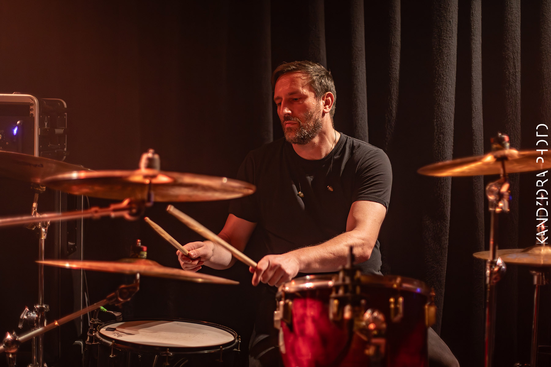 Howling Wolves Record Release Party 2026 - Neue Zukunft