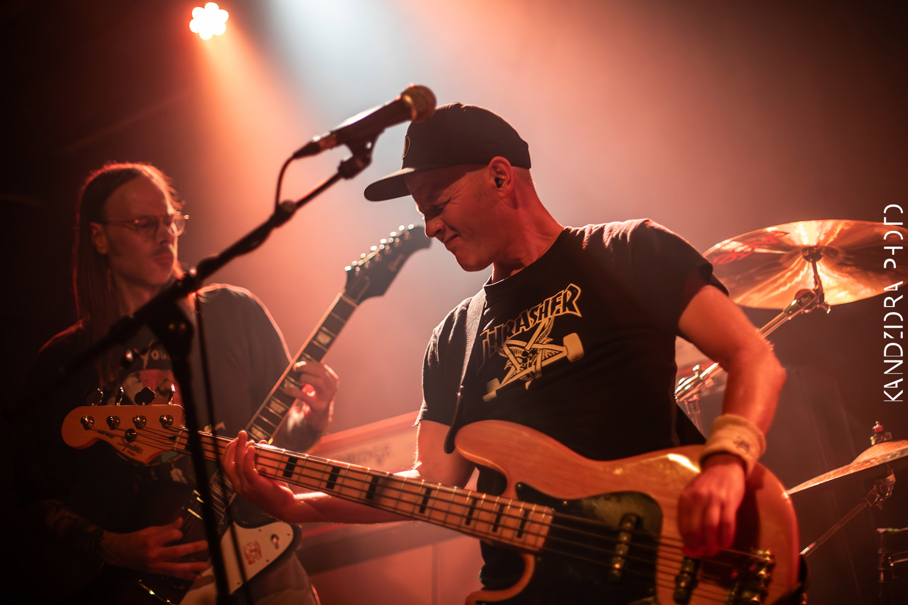 Howling Wolves Record Release Party 2026 - Neue Zukunft