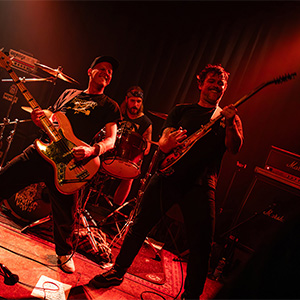Howling Wolves + Belt + Fury Whip - 09.10.2026 - Neue Zukunft, Berlin
